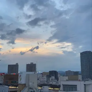 TIDEHAIR SHIHOのヘアスタイル