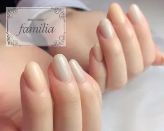 ネイル -nailroom- familiaのネイルデザイン