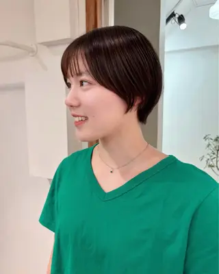 ショート aiko【艶カラー ・ミニモ年内で終了】のヘアスタイル