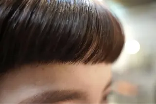 ショート カラー ルームスリー room3のヘアスタイル