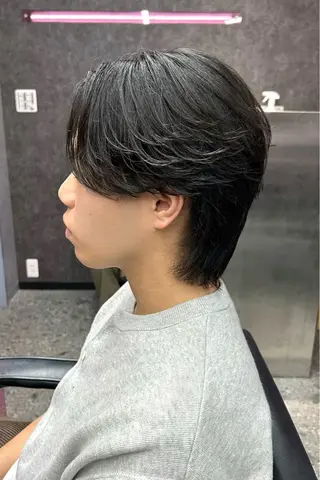 ショート カラー メンズ メンズスタイリスト 前田雄輝のヘアスタイル