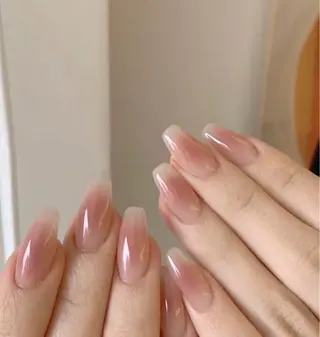 ネイル Nail room U所属・💖限定専門サロン 今だけチーク💅のネイルデザイン