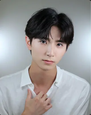 ショート メンズ 曲がる縮毛矯正 🇰🇷りょうのヘアスタイル