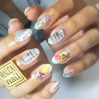 セミロング ヘアアレンジ パーマ ネイル キッズ マツエク・マツパ 荒木 莉奈のネイルデザイン