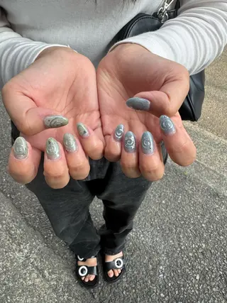 ネイル LAVISH nail salonのネイルデザイン