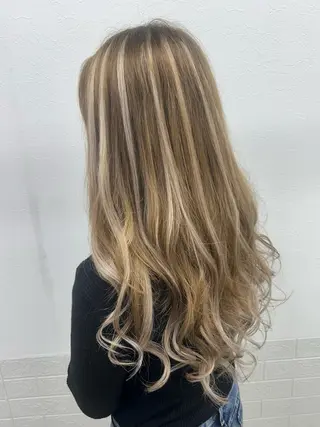 ダブルスキルエクステ /羽エクステ白石宇由のヘアスタイル