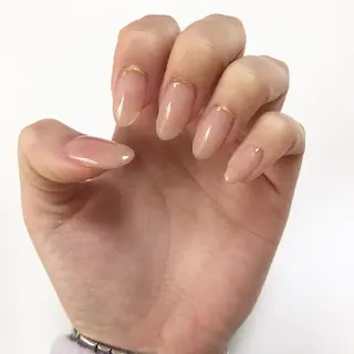 ミディアム ネイル Toujours / nijinaのネイルデザイン