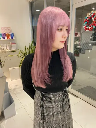 ロング カラー 浅野 匠のヘアスタイル