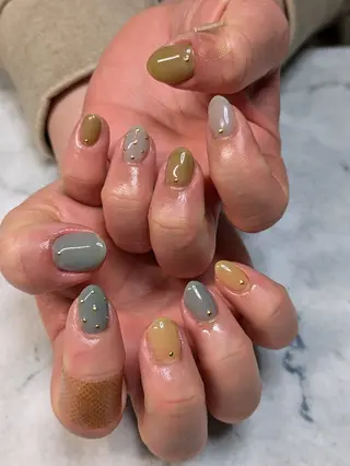 ネイル 三谷 さやかのネイルデザイン