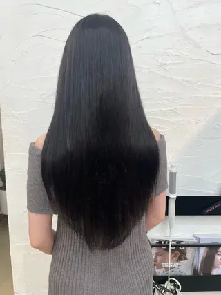 ロング 尾崎 弘和のヘアスタイル