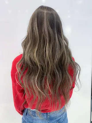 ロング カラー レイヤー/ブリーチ HIKARU ♡のヘアスタイル
