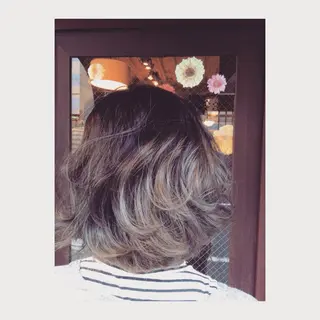 カラー やまもと すぐるのヘアスタイル