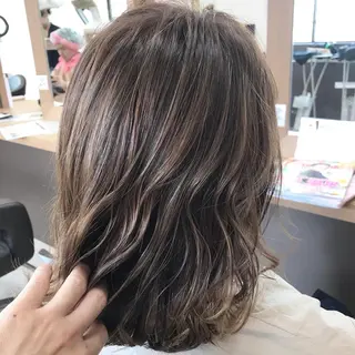 セミロング カラー Lien 深井店のヘアスタイル