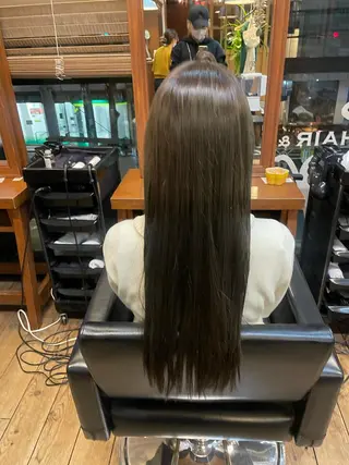 ロング パーマ 佐藤 百葉のヘアスタイル