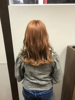 ミディアム カラー 東條 克義のヘアスタイル