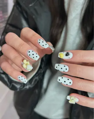 ネイル Lumi de nailsのネイルデザイン