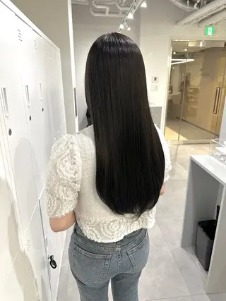 ロング カラー トレンド/顔まわり/ レイヤー/髪質改善のヘアスタイル