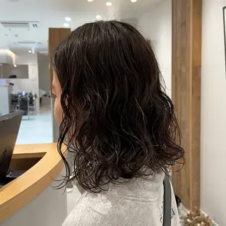 ミディアム パーマ 山口 陸のヘアスタイル