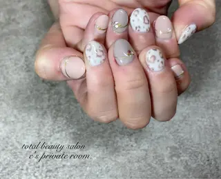 ネイル LAVISH nail salonのヘアスタイル