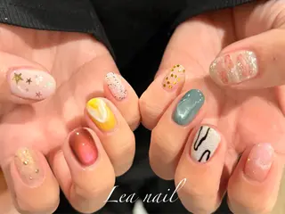 ネイル Lea nail所属・五十部 瞳子 パラジェルのネイルデザイン