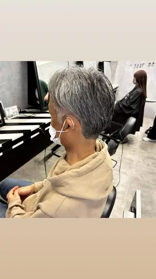 メンズ 縮毛矯正・髪質改善 特化 出納 直起のヘアスタイル