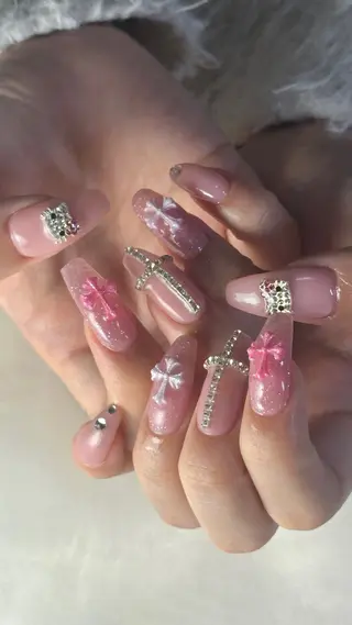 ネイル うにゃねいる🌷 Mayaのネイルデザイン
