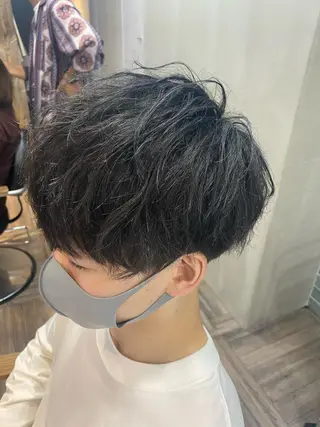 ショート カラー メンズ 寳泉 章弘のヘアスタイル