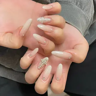 ネイル Kuwata Arisa⋆🍒⭒˚のネイルデザイン