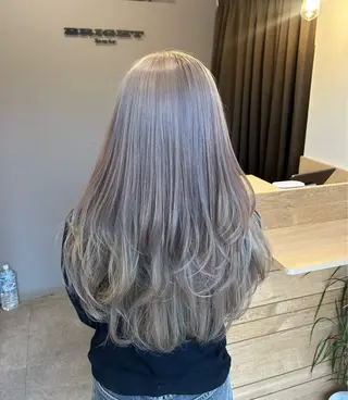 カラー BRIGHT hair所属・SHIMA 🖤のヘアスタイル