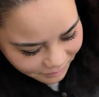 マツエク・マツパ 花 みきのマツエク・マツパデザイン