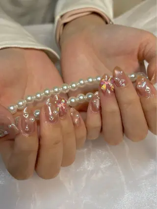 ネイル BLACK VELVET 24所属・BLACKVELV ET(YUME)のネイルデザイン