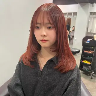 ミディアム カラー 韓国ヘア/透明感 カラー🤍yukaのヘアスタイル
