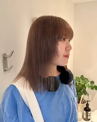 ミディアム カラー 磯　亜由香🌼 ブリーチ/ボブカットのヘアスタイル