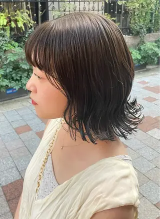 カラー shiro.kobe 森彩華のヘアスタイル