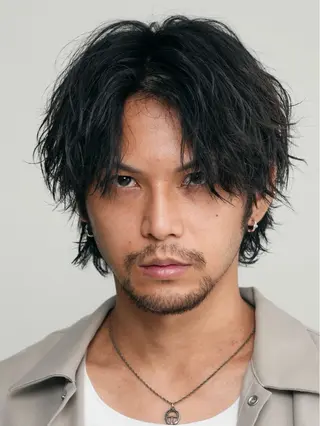 パーマ メンズ 原宿波巻きスパイラル パーマTOSHIのヘアスタイル