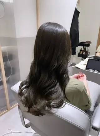 ロング カラー 髪質改善✨Zina浦 安/個室🌈YUKIのヘアスタイル