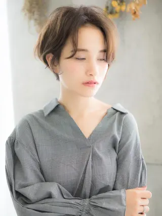 ショート カラー レイヤーカット✂️ 横浜No1♡下鳥翔子のヘアスタイル