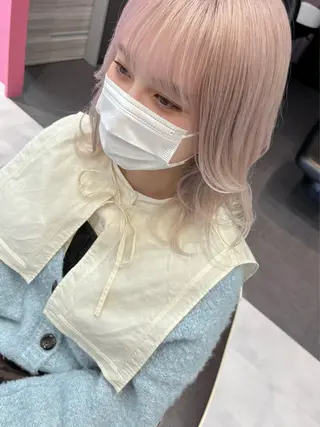ミディアム ALLY/廣瀬 眞子のヘアスタイル