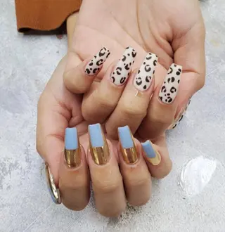 ネイル nailstudio eviz新宿店のネイルデザイン