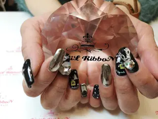 ネイル ネイルリボン 受付スタッフのネイルデザイン