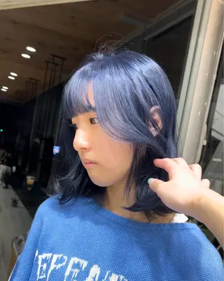 セミロング U リオナのヘアスタイル