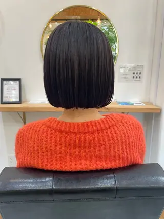 ショート カラー 高梨 菜々のヘアスタイル