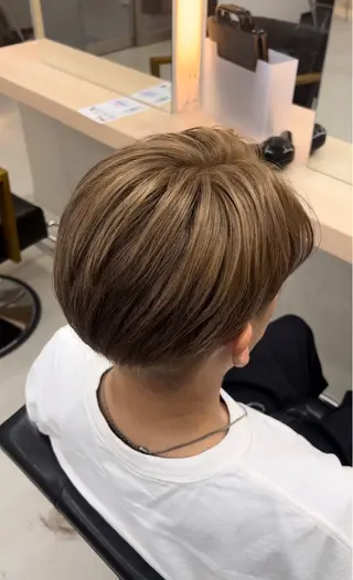 ショート カラー メンズ GRAN LUSSO 【MIHARU】のヘアスタイル
