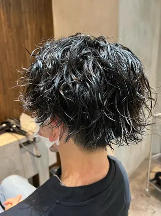 ショート パーマ メンズ 波巻きスパイラルパー マ/シャドウパーマ駿のヘアスタイル