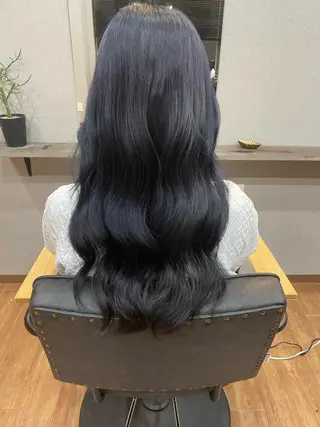 ロング カラー 鵜飼 真伍のヘアスタイル