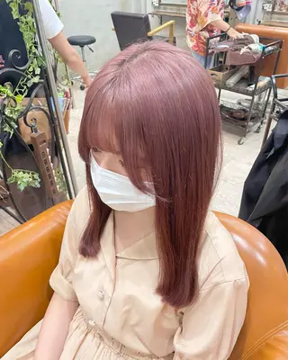 セミロング カラー ヘアアレンジ 【ピンク/韓国ヘア/ ヘアセット】亜海のヘアスタイル