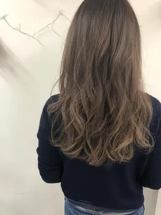 ロング カラー タナカ タクヤのヘアスタイル
