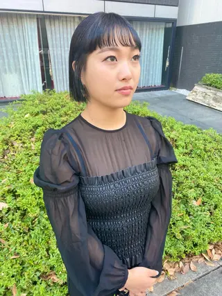 ショート デザインカラー/ボブ ブリーチカラー/ユリのヘアスタイル