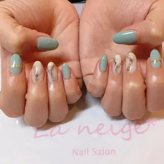 ネイル La neige* yuki 🐩🌙のネイルデザイン