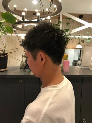 メンズ 飯田 真季のヘアスタイル